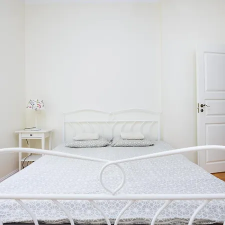 Ringi Heritage Old Town Residences - The Bright & Nordic - Terrace & Parking * パルヌ