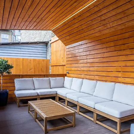 Ringi Heritage Old Town Residences - The Bright & Nordic - Terrace & Parking アパート